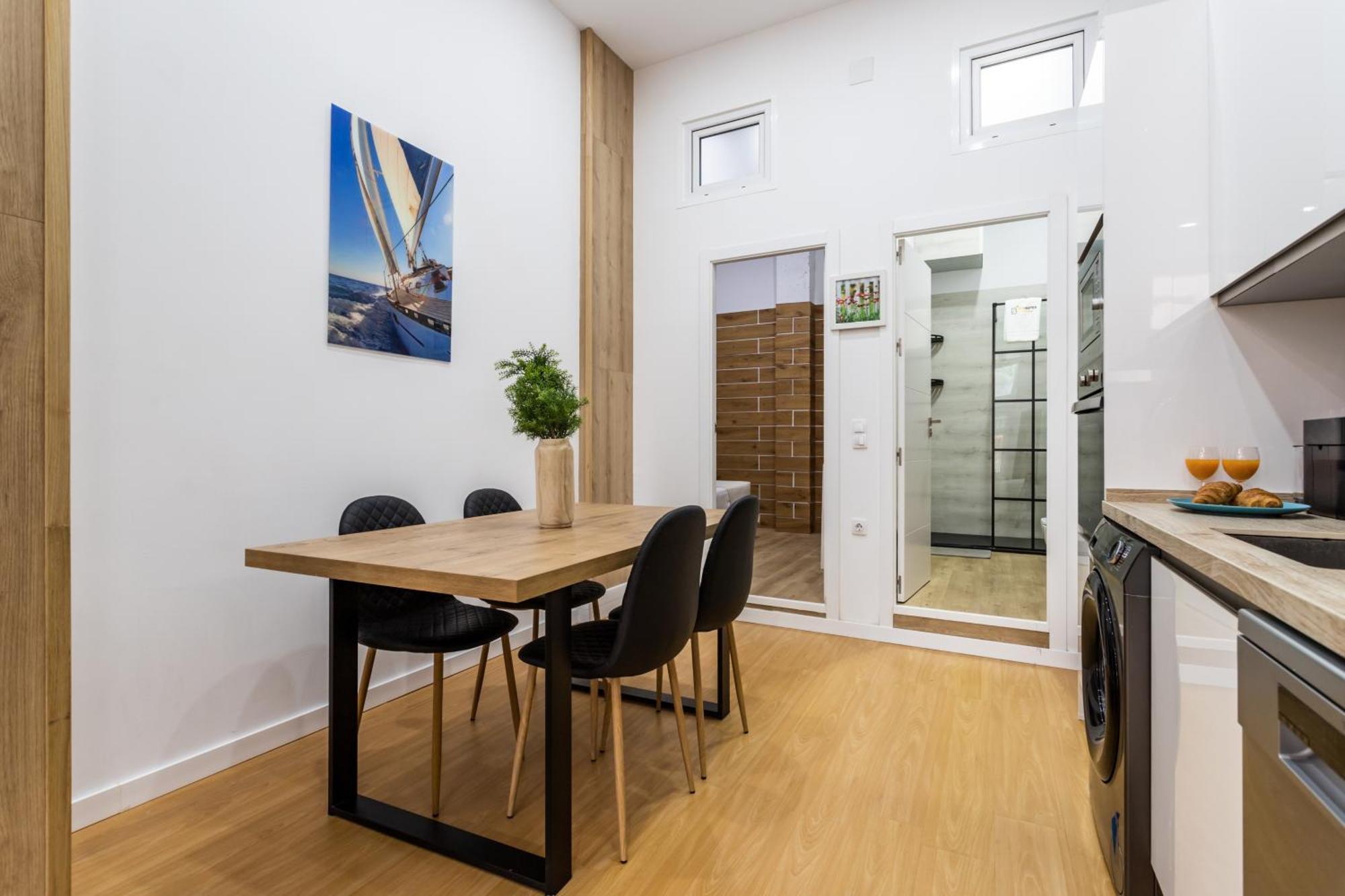 Sur Suites 2 Estudios Industriales Fuengirola Eksteriør billede